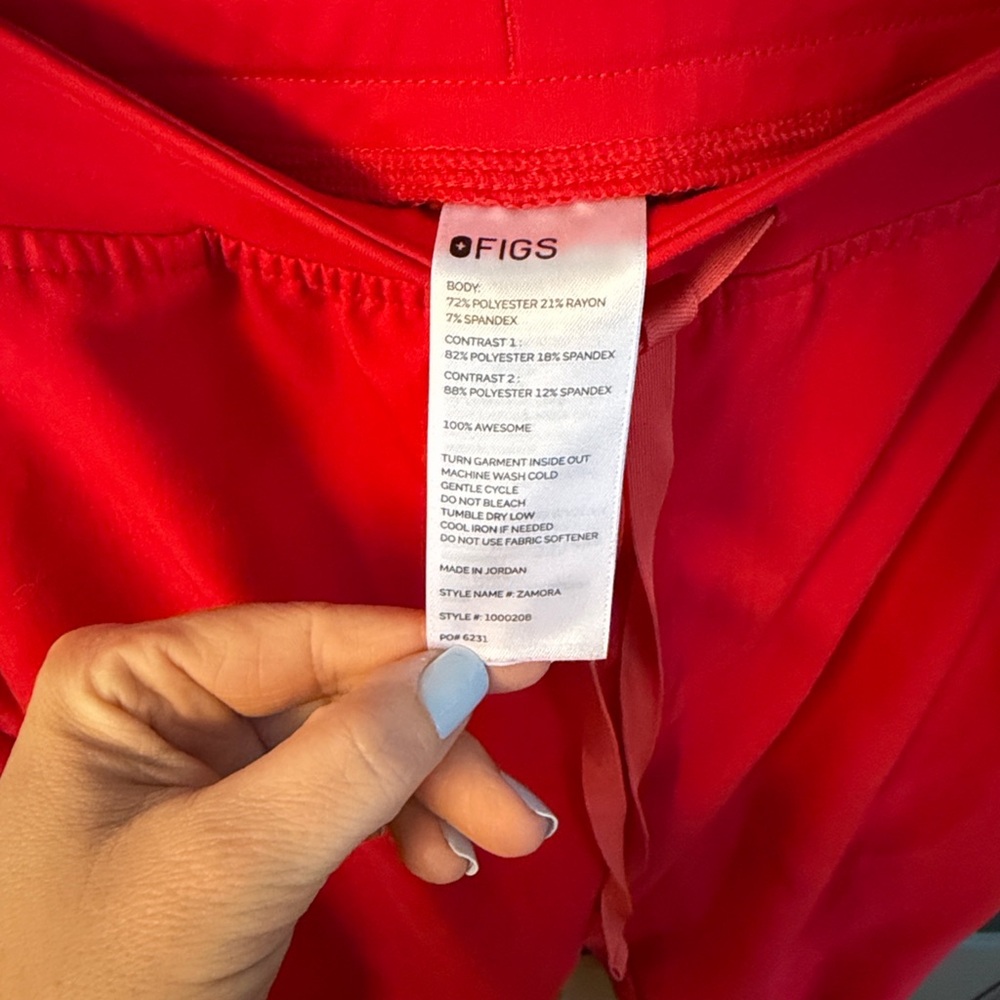 Figs Scrub Set - Picture 7 of 7